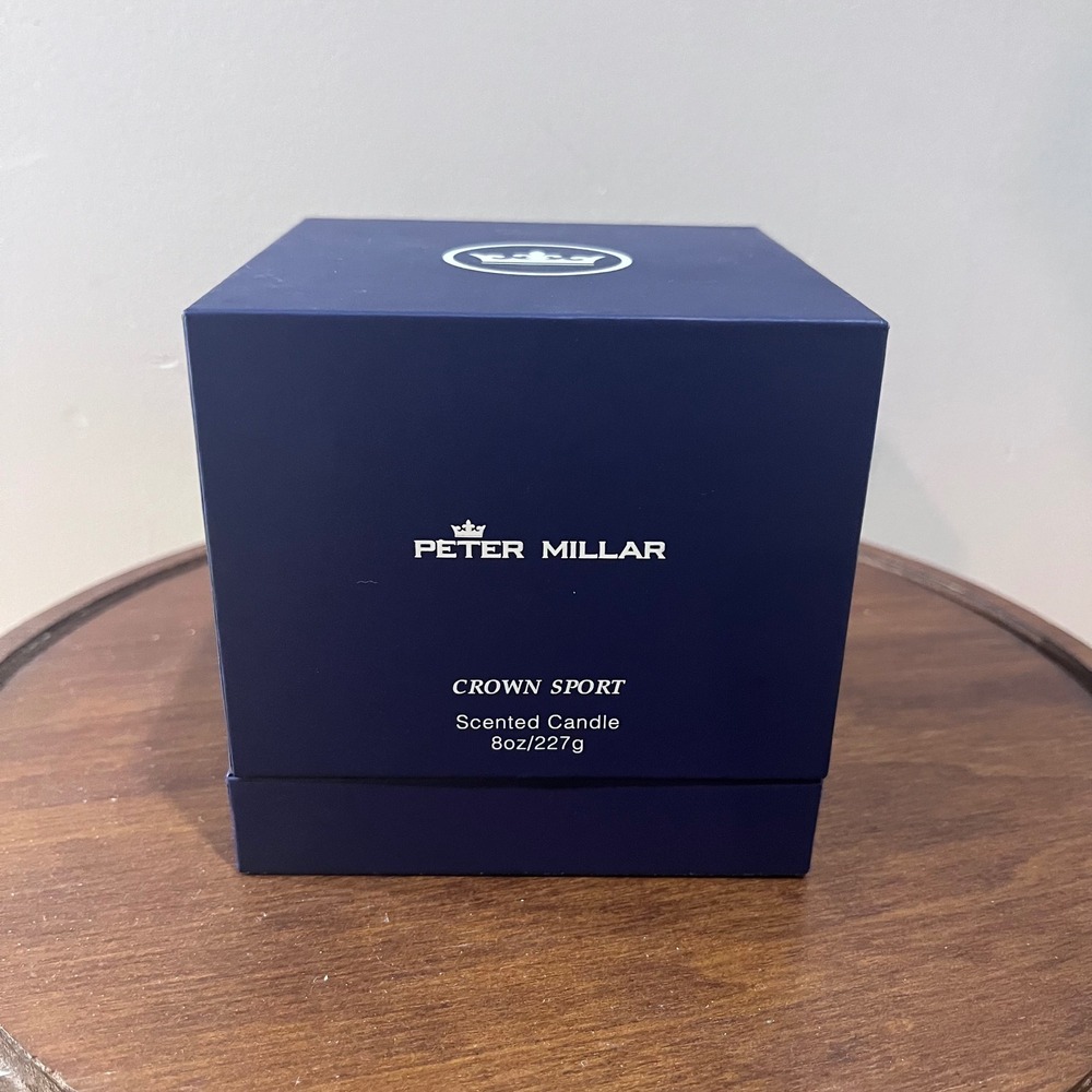 Peter Millar Crown‎ Sport Scented Candle 8oz Bergamot Amber Cedar Navy Blue NIB
